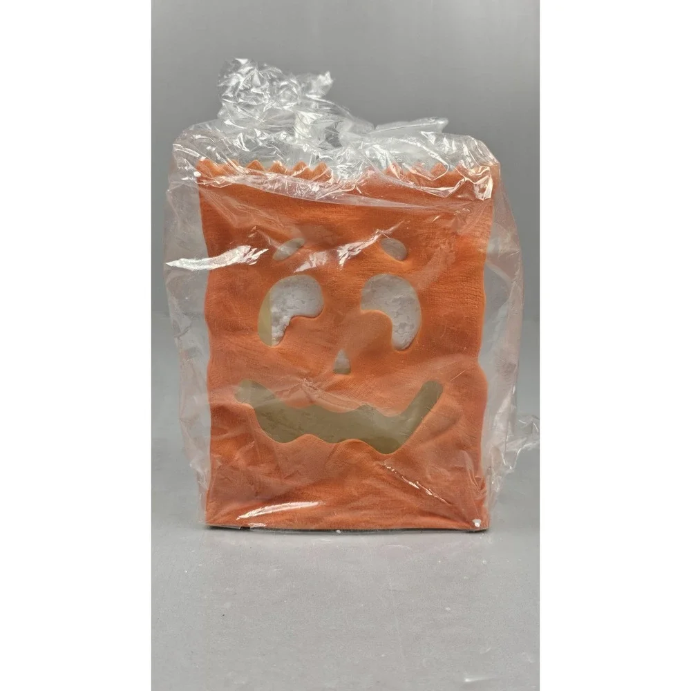 PartyLite Halloween Luminary P7254 Pumpkin Jack O Lantern 6 Inch RETIRED - Picture 1 of 8